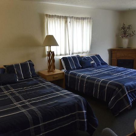 Golden Hills Motelマウント・カーメル・ジャンクション エクステリア 写真