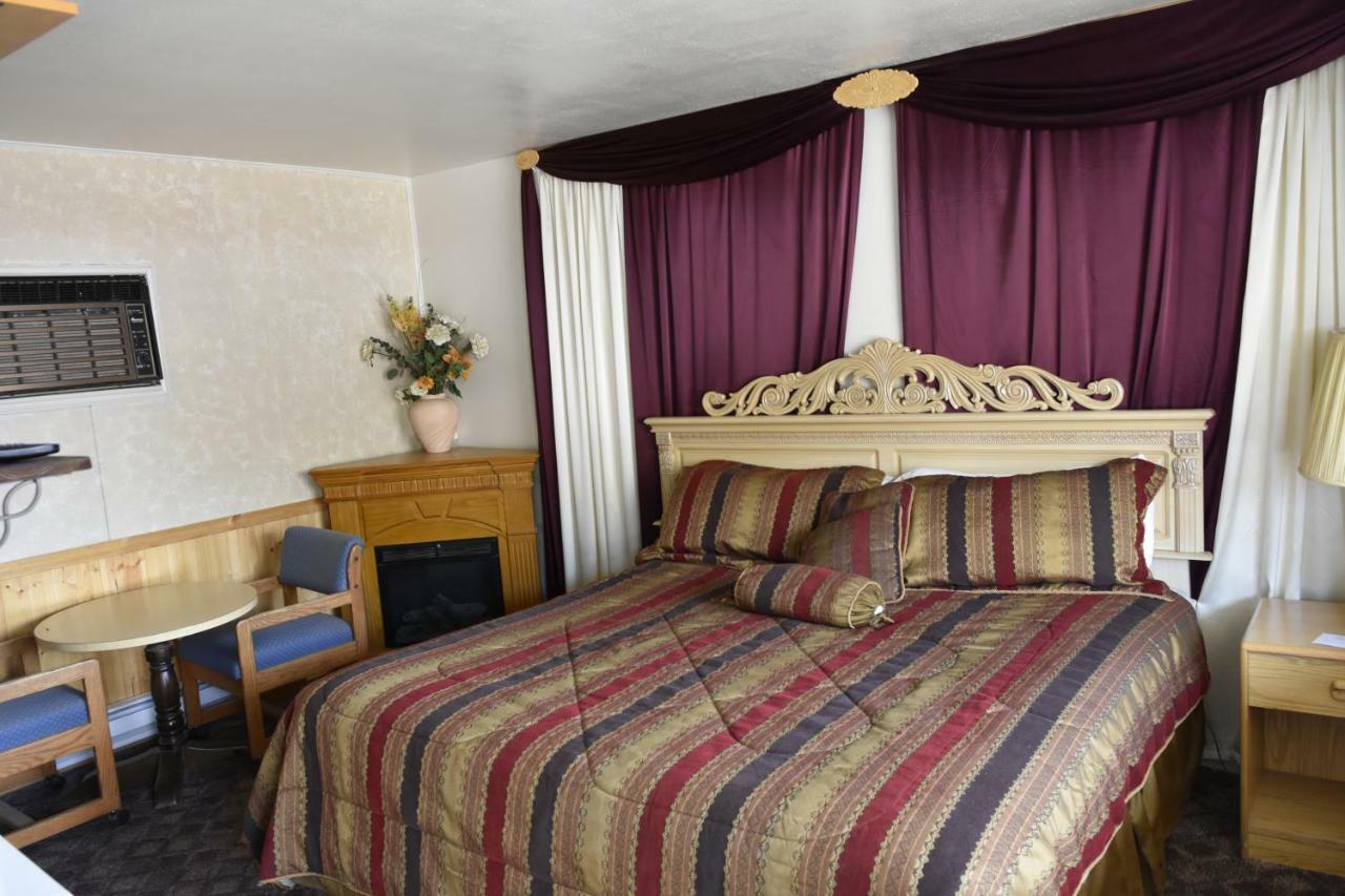 Golden Hills Motelマウント・カーメル・ジャンクション エクステリア 写真