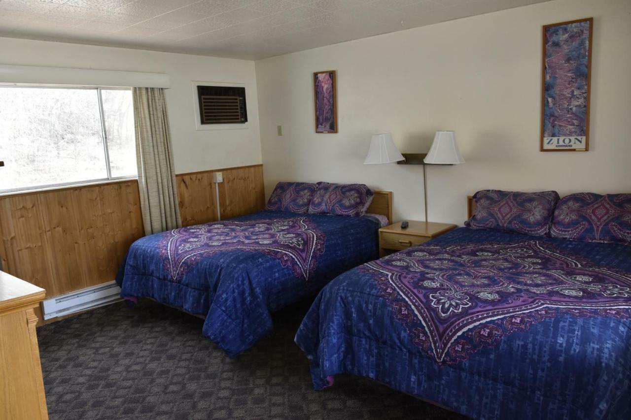 Golden Hills Motelマウント・カーメル・ジャンクション エクステリア 写真